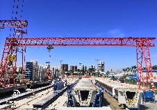 MH10-39.5-9電動(dòng)葫蘆門式起重機(jī)